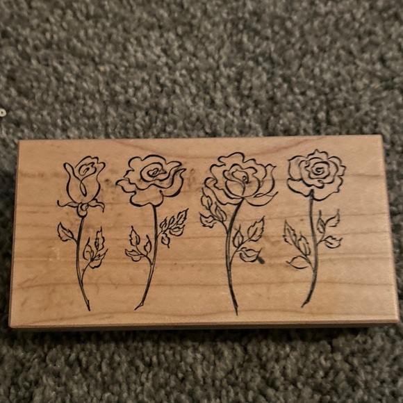 PSX 4 Stages of a Rose Bud to Full Bloom Wood Mounted Rubber Stamp K-2291 - Picture 1 of 7